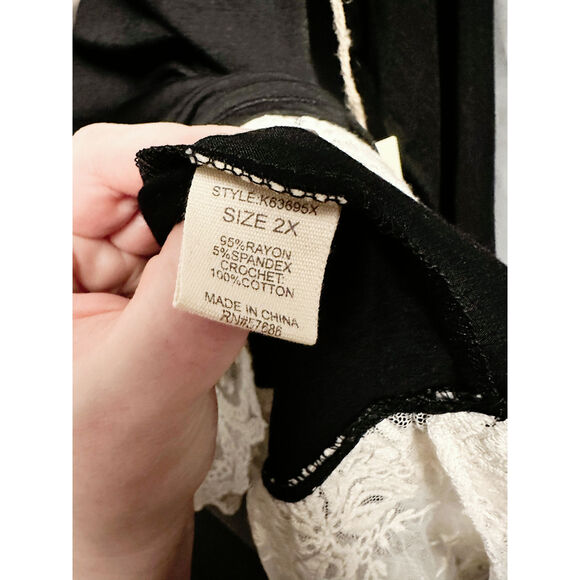 Plus Size 2X Black Stretchy Paper + Tee Lace Hem Top Shirt Soft Curvy Fit - Picture 5 of 10